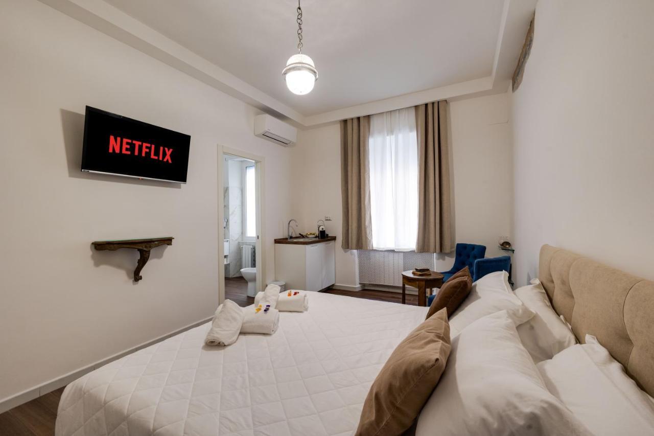 Clavdia Flat Monti Hotel Rome Bagian luar foto