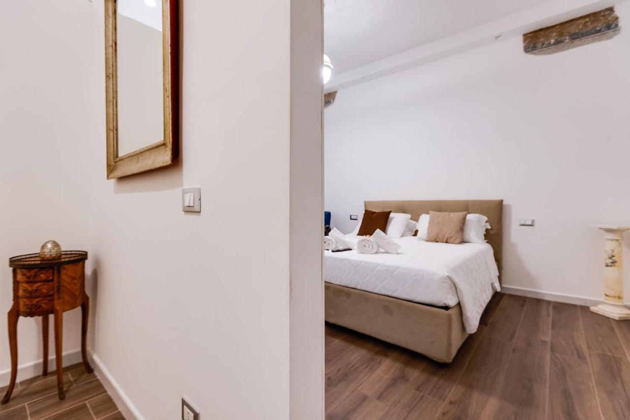 Clavdia Flat Monti Hotel Rome Bagian luar foto