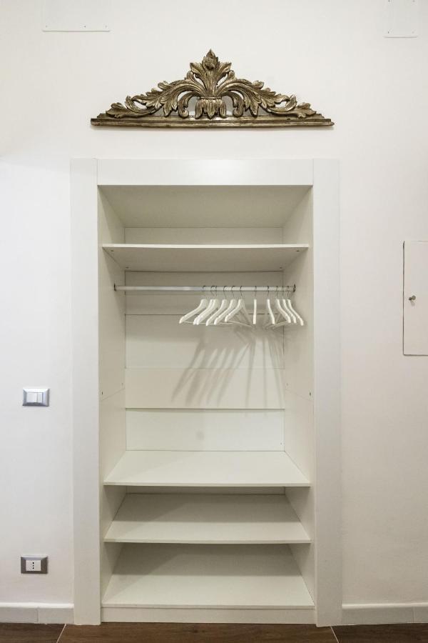 Clavdia Flat Monti Hotel Rome Bagian luar foto